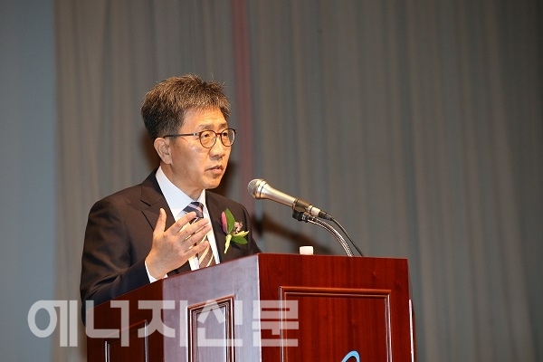 ▲ 박원석 원자력연구원 신임 원장이 취임사를 하고 있다.