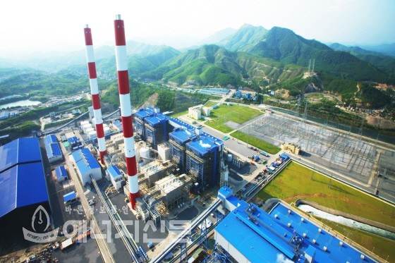 포스코에너지 베트남 몽즈엉Ⅱ 석탄화력발전소 전경