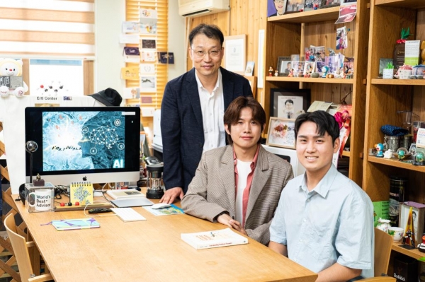 ▲ (왼쪽부터) 이재영 교수, 박지현 박사, 강신우 연구원.
