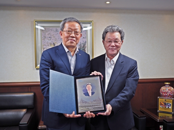▲ 정탁 포스코인터내셔널 부회장이 23일 대만 FHS를 방문해 회장과 면담을 가졌다.