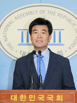 ▲ 22대 총선 비례대표 출마를 선언한 정우식 한재협 사무총장.