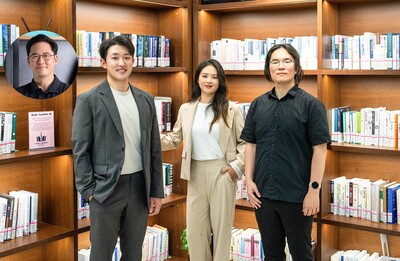 ▲ 주행 중 끊김 없는 무선전력 공급 트랙을 개발한 변영재 UNIST 교수, 서석태 박사, 조현경, 김정호 연구원(사진 좌부터).
