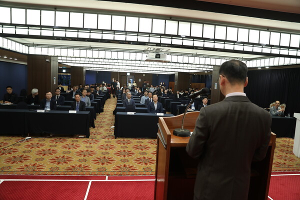 ▲ 한국가스학회는 21~23일 약 450명이 참석한 가운데 제주 오리엔탈호텔에서 봄 학술대회를 열었다.