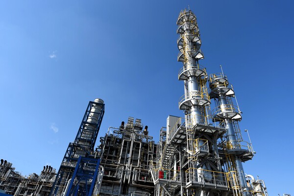 ▲ 한화토탈에너지스 탄소 포집 파일럿 설비.