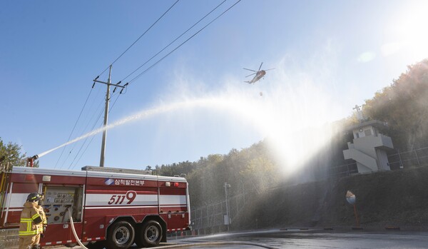▲‘2025년 유관기관 합동 재난훈련’이 진행되고 있다.
