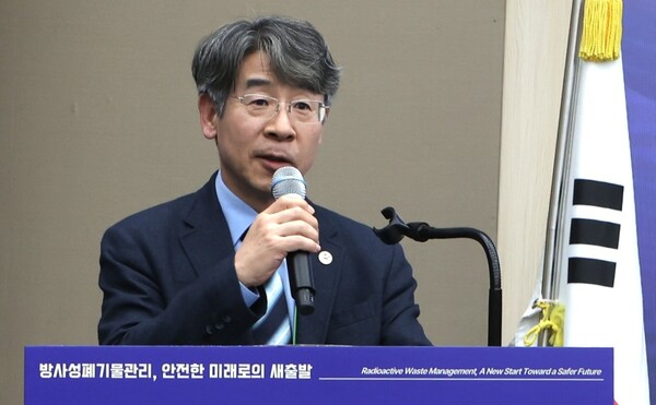 ▲백민훈 차기 학회장이 발언하고 있다.