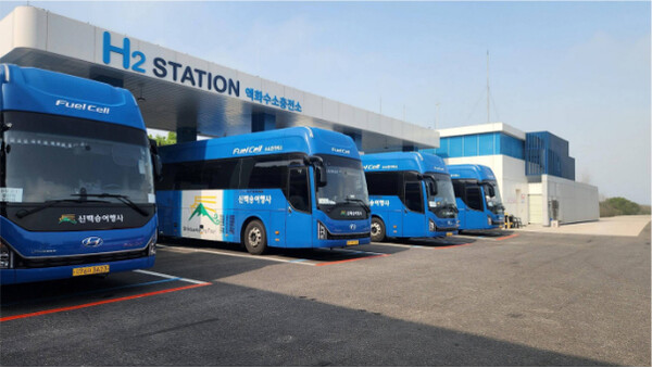 ▲ ﻿인천 경서동 신백승여행사 액화수소충전소.