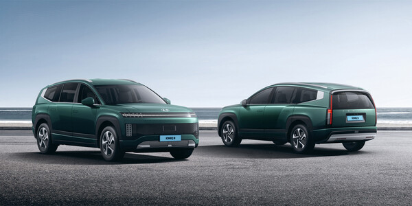 ▲ 정부는 전기차 확대를 위한 보급정책을 적극적으로 추진한다는 계획이다. 사진은 현대차 아이오닉9.