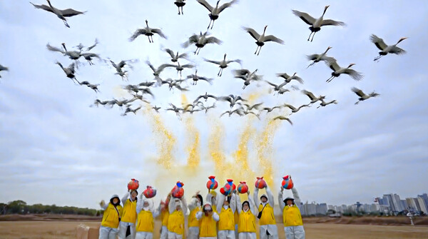 ▲ S-OIL 유튜브 AI 제작 콘텐츠인 ‘S-OIL 고양 장항습지 생태보존 활동기’