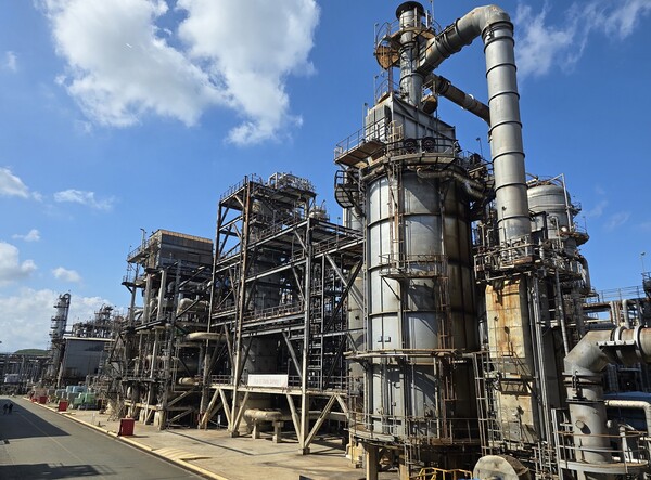 ▲ SK에너지의 지속가능항공유 전용 생산라인.