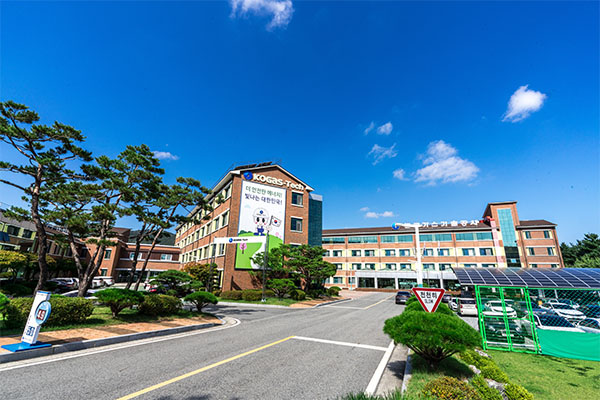 한국가스기술공사 임원추천위원회는 5일 신임 사장 초빙 공고를 내고, 12일 18시까지 제출서류를 접수받는다. (가스기술공사 본사 전경)