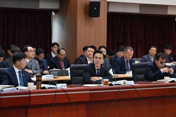 ▲ 충남도가 2026년 주요 업무 계획 보고회를 갖고 있다.