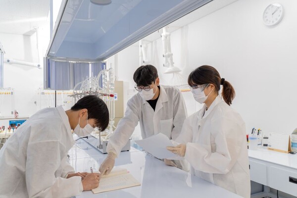 ▲ 해양환경공단이 국제원자력기구가 주관하는 ‘2025년 방사능분석 숙련도평가’에 통과해 3년 연속 ‘전 항목 만족’을 획득했다.