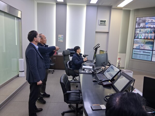 ▲가스안전공사 대구광역본부는 29일 설 명절 대비 대성에너지(대구시 중구 소재)를 방문해 도시가스 공급시설 특별점검을 실시했다.