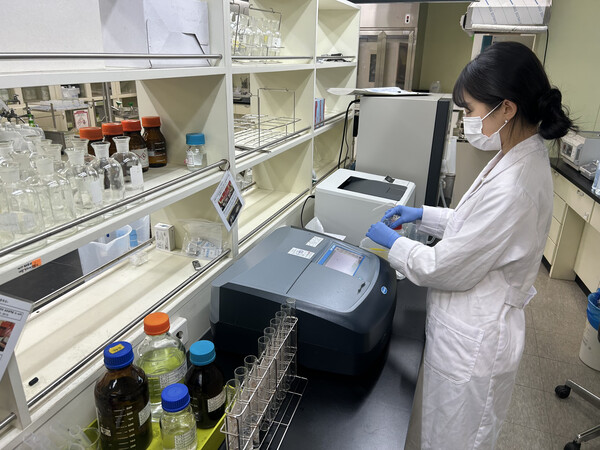 ▲ 넥스트워터 전 실험실이  국제 숙련도평가에서  최우수 등급 인증을 획득했다.