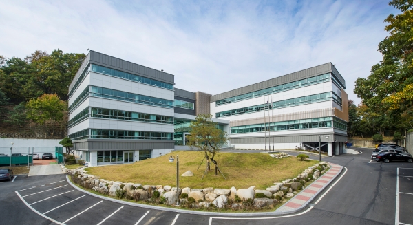 ▲ 경기도 성남 소재 한국석유관리원 본사 전경.