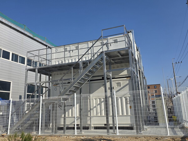 ▲명지녹산 국가산단 내 구축된 바나듐 플로우 배터리 ESS 설비(사진은 본 기사와 관련 없음)