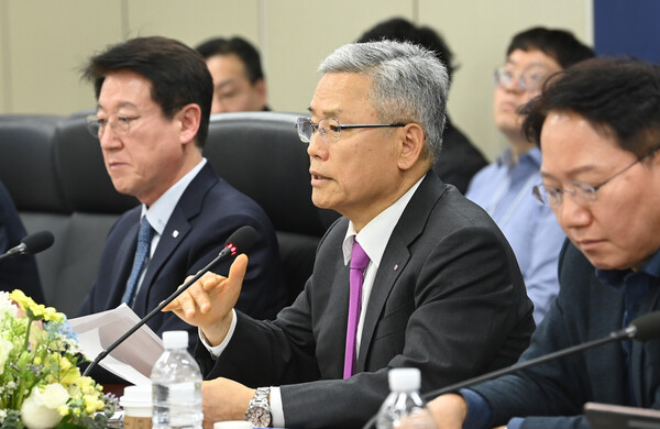▲김동철 한전 사장이 포럼에서 발언하고 있다.