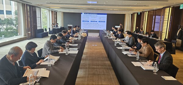 ▲ 한국도시가스협회가 20일 웨스틴 조선 서울 코스모스&바이올렛룸에서 ‘2026년도 제1차 이사회와 정기총회’를 개최했다.