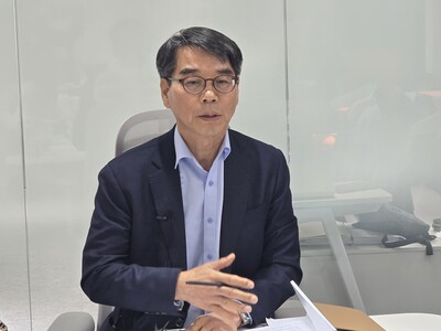 ▲ 박현동 석유유통협회 부회장이 23일 중동사태에 따른 최고가격제 보완책으로 대리점의 유통비용 등의 반영이 필요하다는 입장을 밝히고 있다.