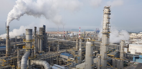 ▲ 산업통상부가 석유화학업계와 나프타 수급 차질에 대비해 국내 물량 공급 안정화에 총력을 다할 것을 다짐했다. 