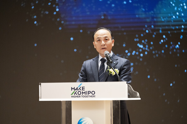 ▲이이영조 사장이 창립 25주년 기념식에서 기념사를 하고 있다.