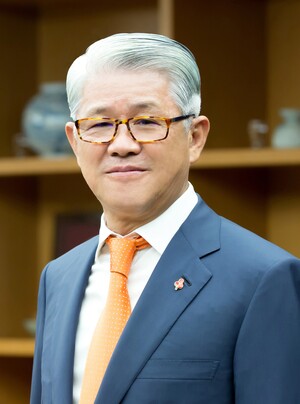 ▲ 최신원 SK네트웍스 명예회장.