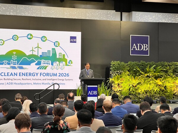 ▲9일 마닐라 아시아개발은행(ADB) 본사에서 개최된 ‘2026 아시아 클린에너지 포럼(Asia Clean Energy Forum, ACEF)’ 개막식에서 최재관 에너지공단 이사장이 인사말을 하고 있다.