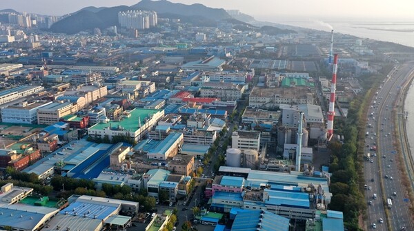 ▲ 부산 사하구 신평장림산업단지 일대 전경.