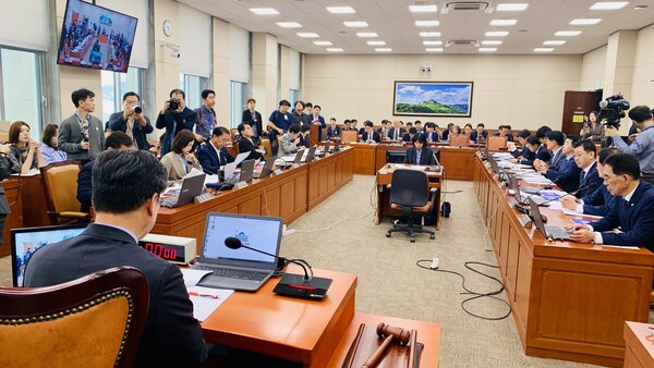 ▲ 기후에너지환노위 국정감사가 6일부터 27일까지 22일간 진행된다. 사진은 지난해 국정감사 현장 모습.