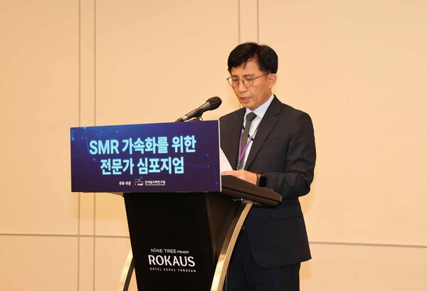 ▲정우식 한국원자력연구원 원장이 개회사를 하고 있다.