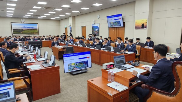 ▲26일 기후에너지환경부 종합 국정감사가 진행됐다.