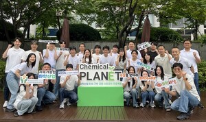 “환경 캠페인 넘어 플랫폼으로”…화학산업 ESG 확대