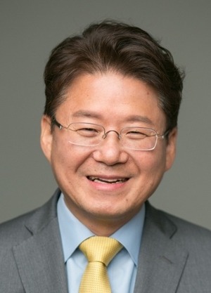 [월요마당] 자율주행 전기차 기반 휴머노이드 로봇이 시장 주도한다