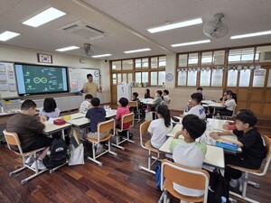 해상풍력 넘어 기후교육까지...부산해상풍력, 초등학교 특강